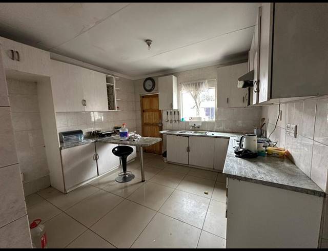 3 BEDROOM HOUSE FOR SALE IN JEPPESTOWN